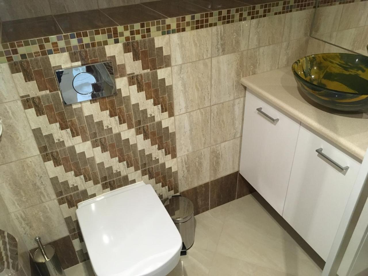דירות ורשה Apart Modra 92A מראה חיצוני תמונה